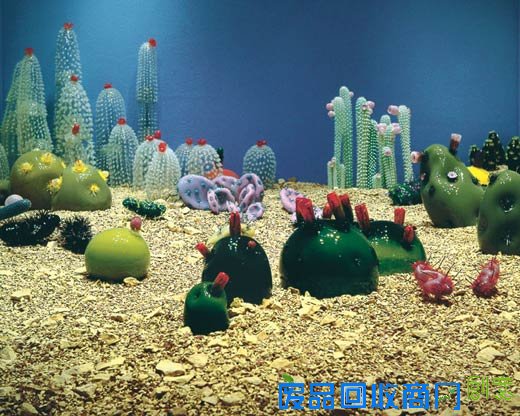 大师与幼童的玻璃作品傻傻分不清楚，只因创意源于童心？