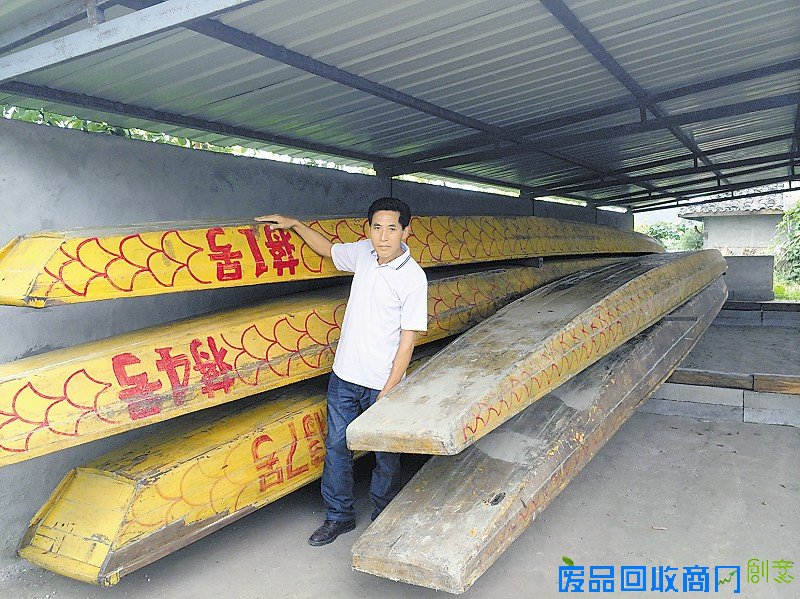 80年“家传” 新津汉子45年坚持手工造龙舟