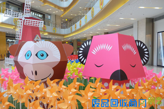 济南环宇城上演环保纸艺展,传递绿色生活之美