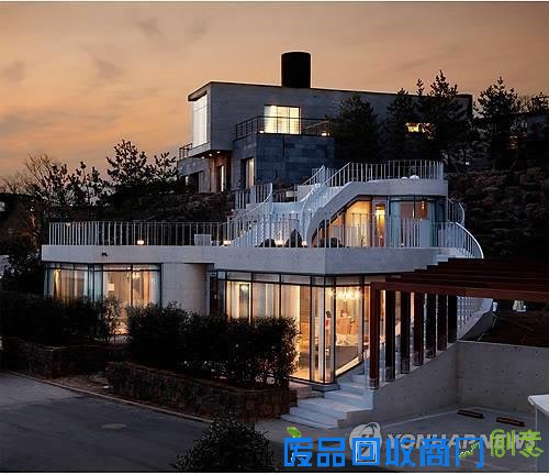 资料图片：梁铉锡在济州的豪华别墅（韩联社）
