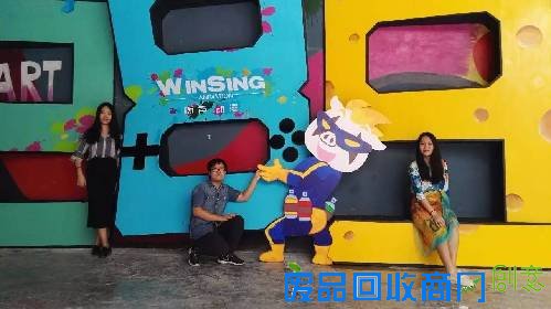 广州城央惊现一个美呆了的涂鸦天地