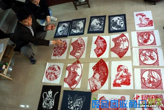 探访景德镇非遗文化 剪纸艺术的三代传承