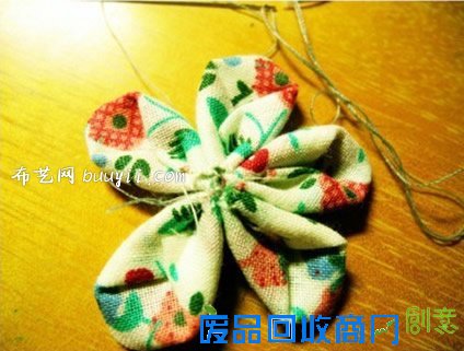 漂亮布艺花朵饰品DIY手工制作方法- 
