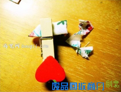 漂亮布艺花朵饰品DIY手工制作方法- 