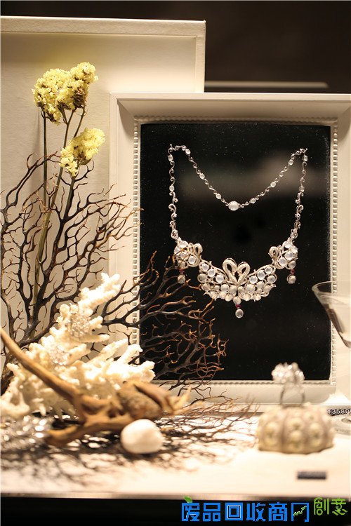 七彩云南第四届原创珠宝设计展精彩亮相