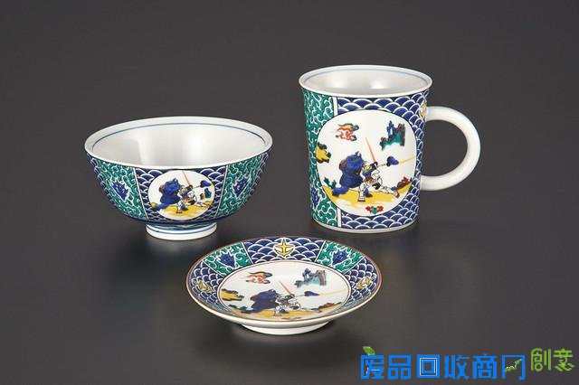 高达发售日本传统工艺品九谷烧精美瓷器