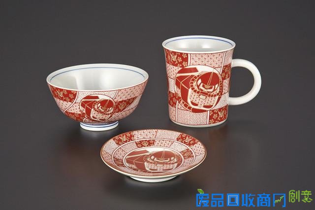 高达发售日本传统工艺品九谷烧精美瓷器