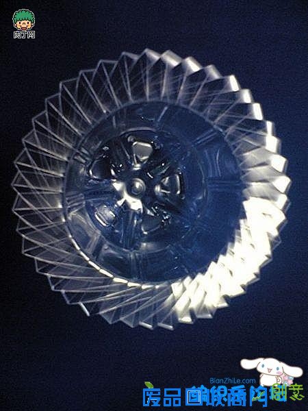 可乐瓶diy自制花瓶