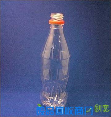 饮料瓶改造：手工diy美丽花瓶