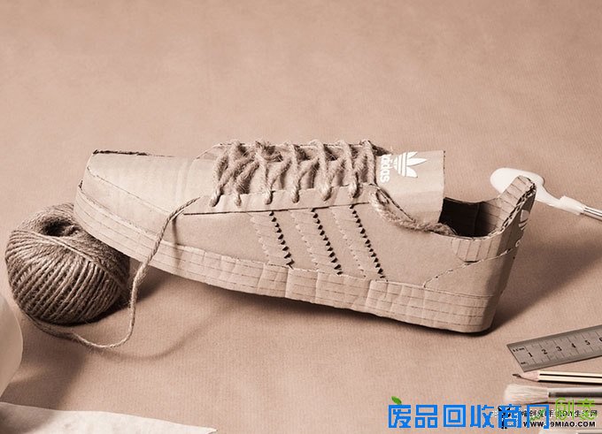 废物利用创意diy废纸板 制作 手工adidas 模型制作