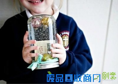 DIY玻璃罐装饰品过程 玻璃瓶饰品制作教程
