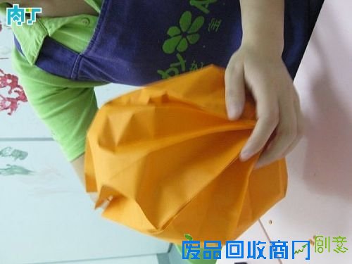 万圣节南瓜灯制作：纸南瓜 DIY(图)