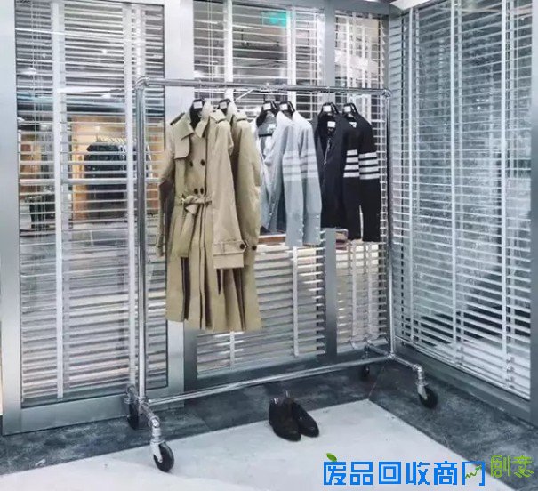 Thom Browne汤姆·布朗男装中国首家专门店侨福芳草地新店开业