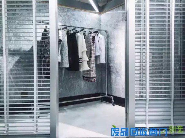 Thom Browne汤姆·布朗男装中国首家专门店侨福芳草地新店开业