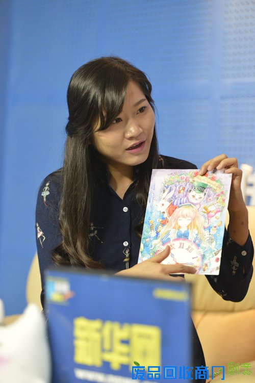 访插画设计师、“歹猫”新疆系列表情专辑作者王琳