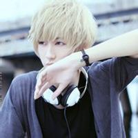 唯美意境伤感男头像