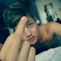 唯美意境伤感男头像