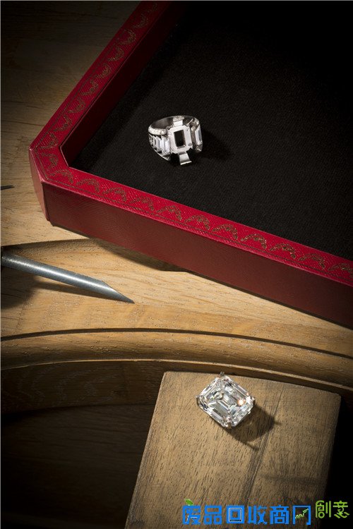 光看图片就美醉了！高级珠宝就是来魅惑人的