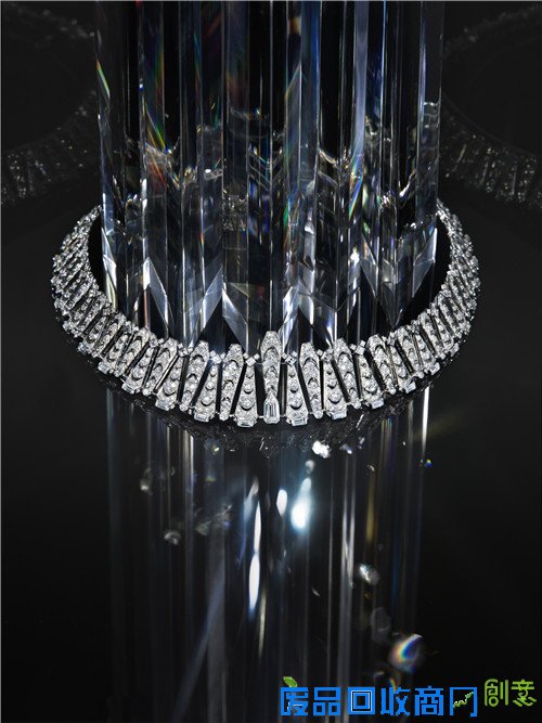 光看图片就美醉了！高级珠宝就是来魅惑人的