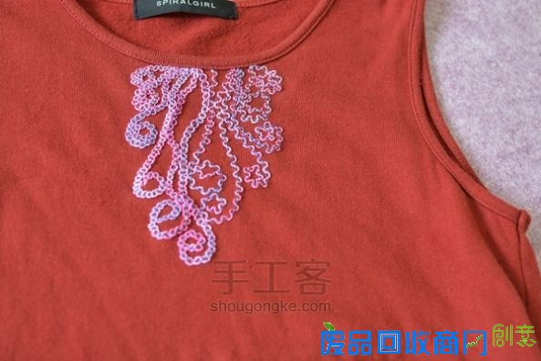 刺绣教程| 螺纹回针绣 第7步