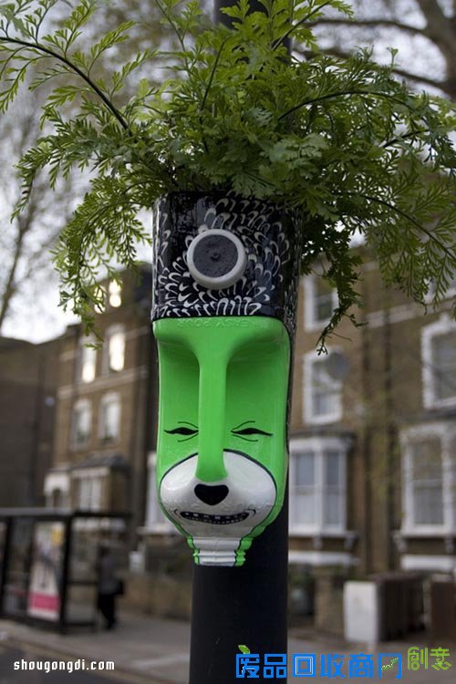 牛奶瓶塑料瓶废物利用手工制作可爱城市花盆- 