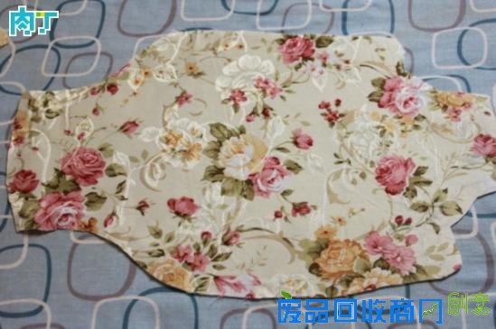 姜博雅手工布艺DIY可爱的小猪公仔做法图解教程