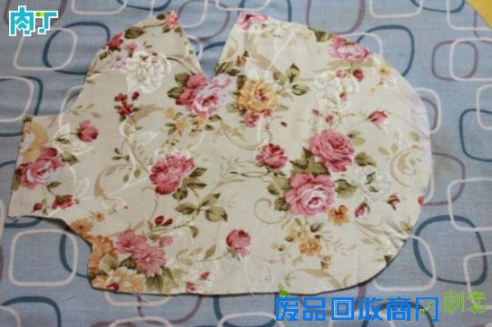 姜博雅手工布艺DIY可爱的小猪公仔做法图解教程