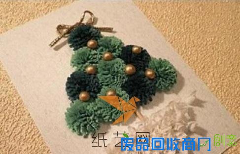 搭配上一些漂亮的金色的小装饰