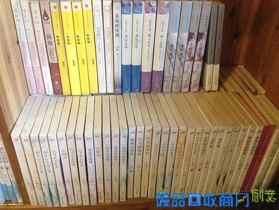 先锋书店在古镇里开出新店,但“逛书店”这回事儿真说不准