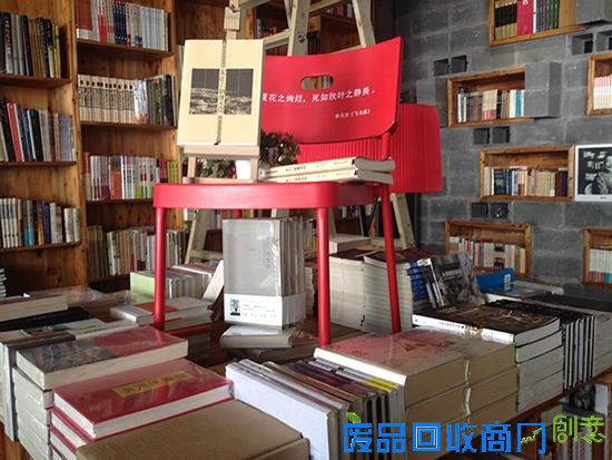 先锋书店在古镇里开出新店,但“逛书店”这回事儿真说不准
