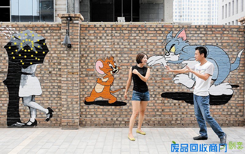 280米长涂鸦墙亮相太原