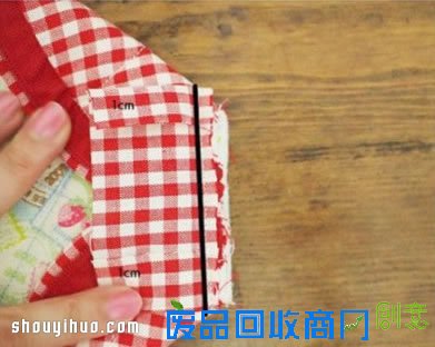 可爱韩国风布艺手拿包笔袋DIY手工制作图解 -  