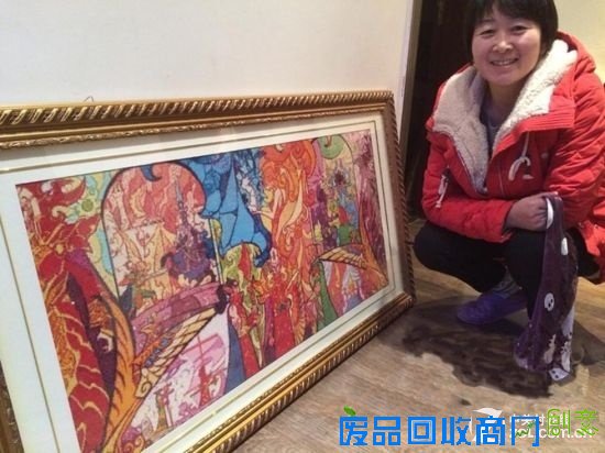 魔兽主题十字绣 母亲为孩子爱好绣四年 