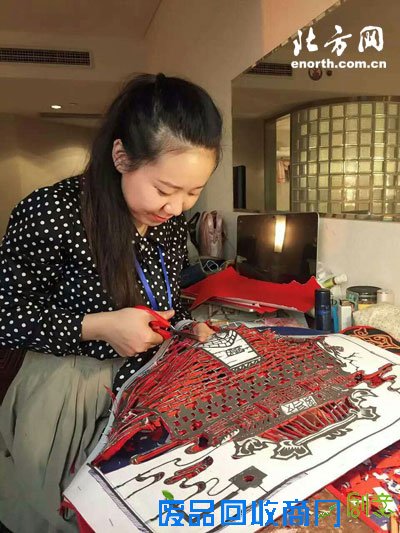 中国非遗传承人群研修培训剪纸艺术结业展开幕