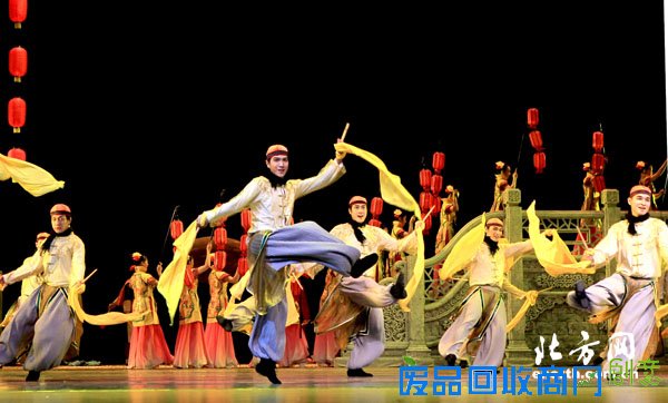 天津歌舞剧院原创舞剧《泥人的事》首演成功