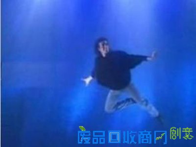 脱离地心引力！看各国达人的另类“飘”世界