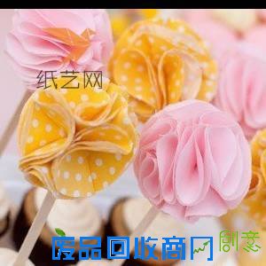 布艺教程简单漂亮的圆形布艺花球DIY制作教程