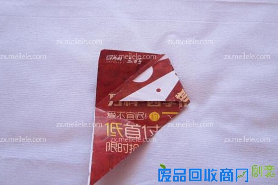 简易折纸垃圾桶步骤图解