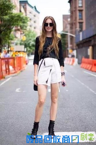 小个子张韶涵穿上折纸裙，重回荧屏！