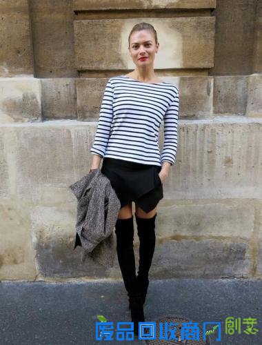 小个子张韶涵穿上折纸裙，重回荧屏！