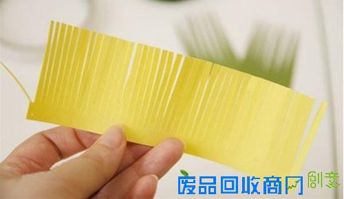 风信子纸花的折法图解（图2）