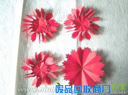 母亲节手揉纸康乃馨手工纸艺花制作教程[附康乃馨花语]_手工制作康乃馨