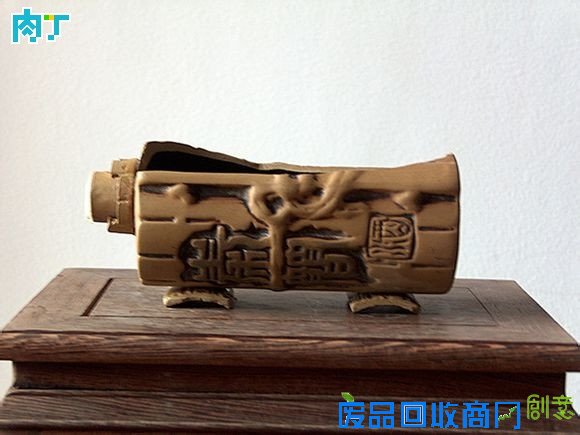 废旧酒瓶子还能做什么用?将废旧酒瓶改造成花盆的步骤图解╭★肉丁园艺网