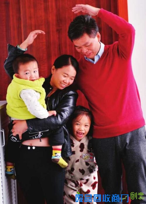 父亲的心愿想让失聪的女儿有值得热爱的生活