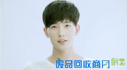 央视批小鲜肉小花演戏不敬业完整视频图片，揭秘小鲜肉小花都有谁