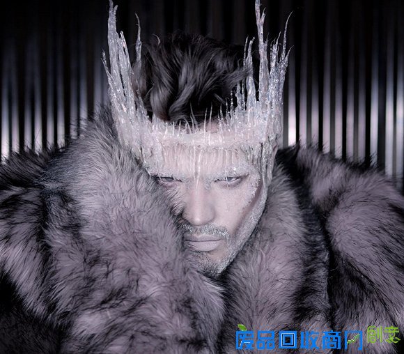 美宝莲找男生拍睫毛膏广告这件事证明 千万别小瞧“他”营销