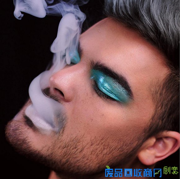 美宝莲找男生拍睫毛膏广告这件事证明 千万别小瞧“他”营销