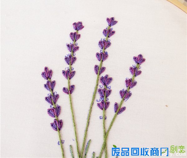 一款小清新文艺的薰衣草刺绣教程图解