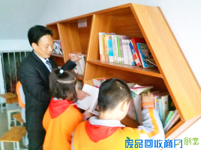 西充县槐树小学：让学生成为学习、生活、管理的主人
