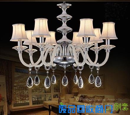 布艺水晶吊灯评测:打造韩剧家居环境的绝佳选择